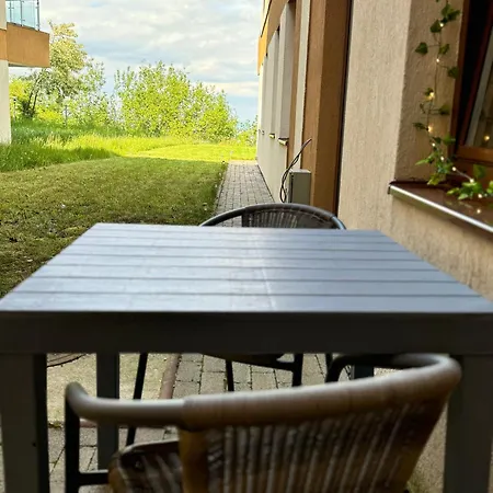 Noahospitality Garden Apartman *
